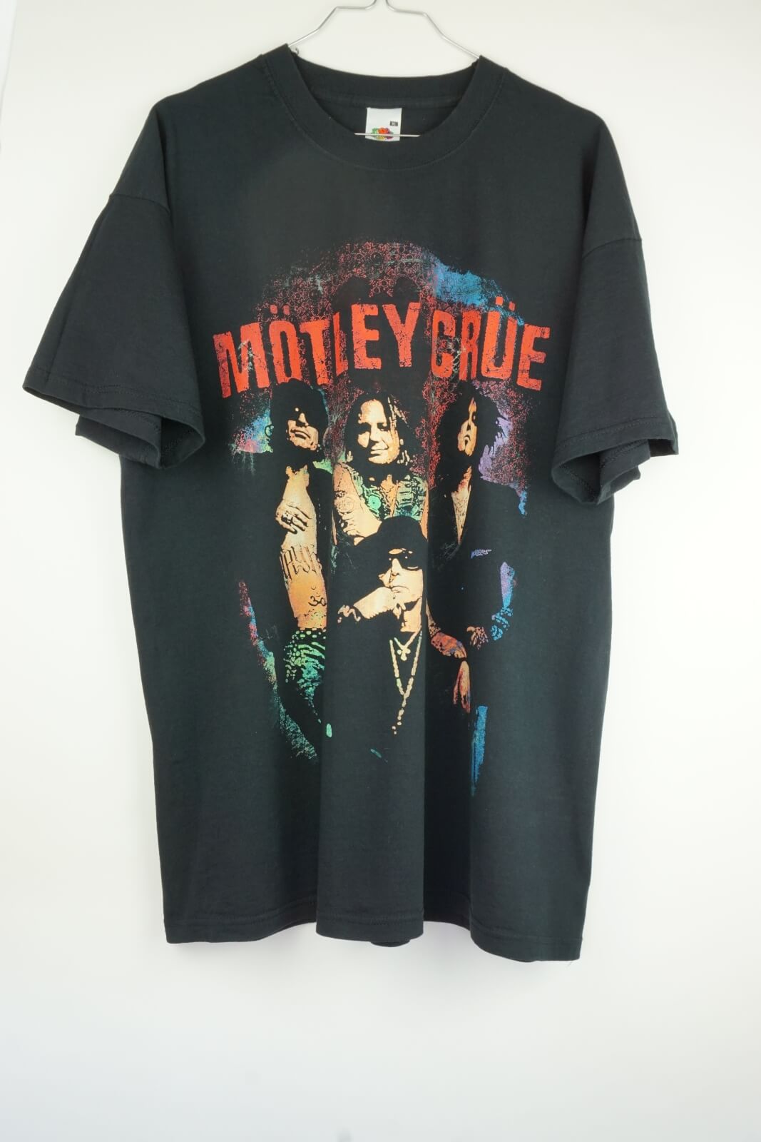 2005 Mötley Crüe Red, White & Crüe Tour T-Shirt (XL) - Papa